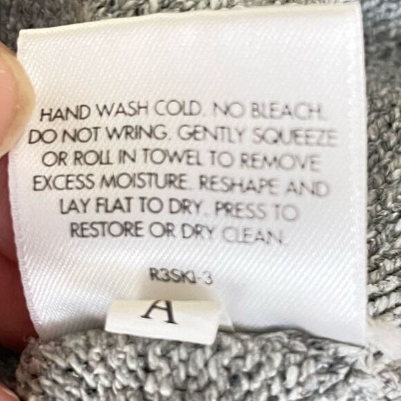 Eileen Fisher Gray Speckled Silk Blend Cropped Sweater M - Picture 6 of 7